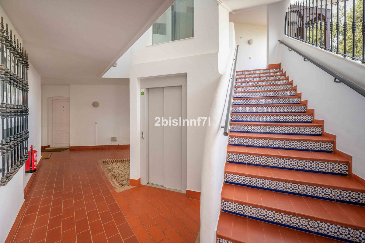 Appartement te koop in Elviria | 2 slaapkamers H5216662
