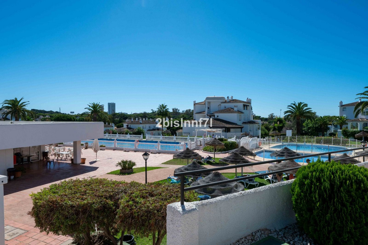 Appartement te koop in Elviria | 2 slaapkamers H5216662