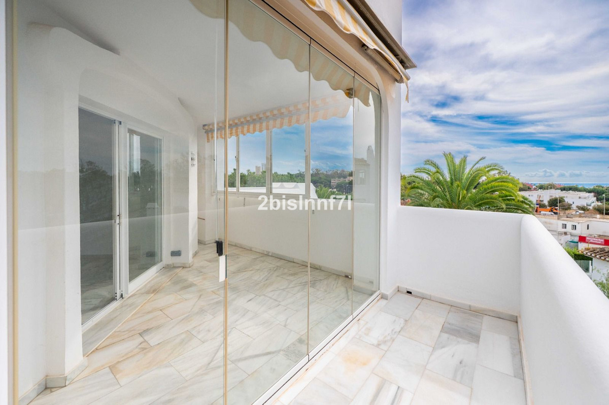 Appartement te koop in Elviria | 2 slaapkamers H5216662