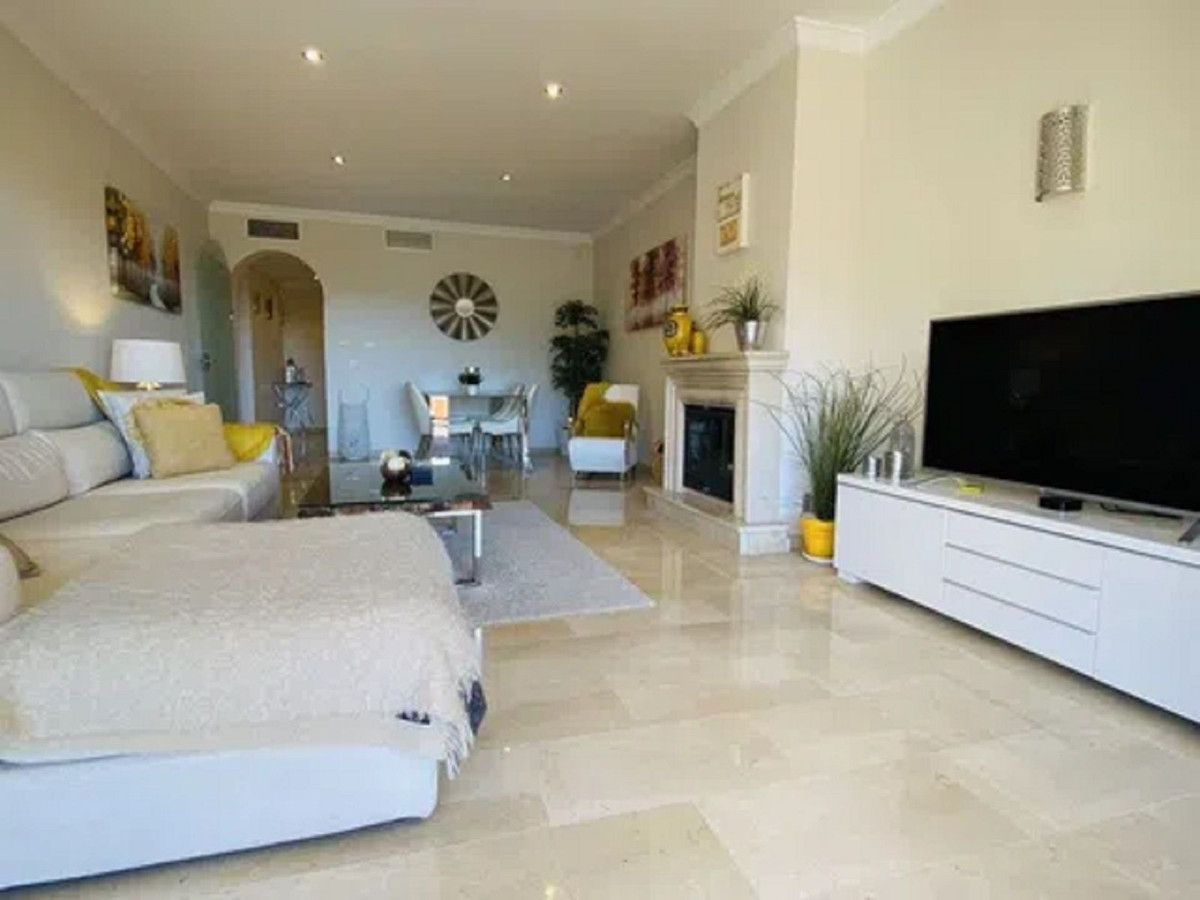 Appartement te koop in Elviria | 2 slaapkamers H5232292