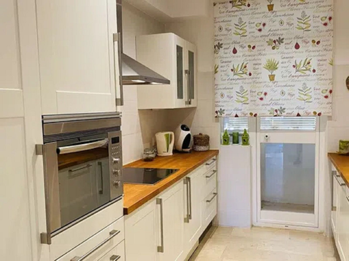 Appartement te koop in Elviria | 2 slaapkamers H5232292