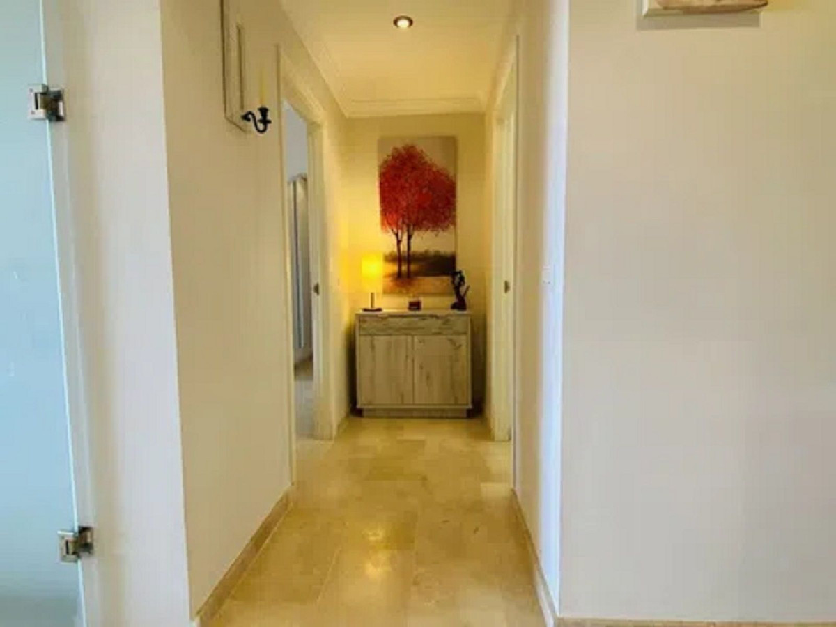 Appartement te koop in Elviria | 2 slaapkamers H5232292