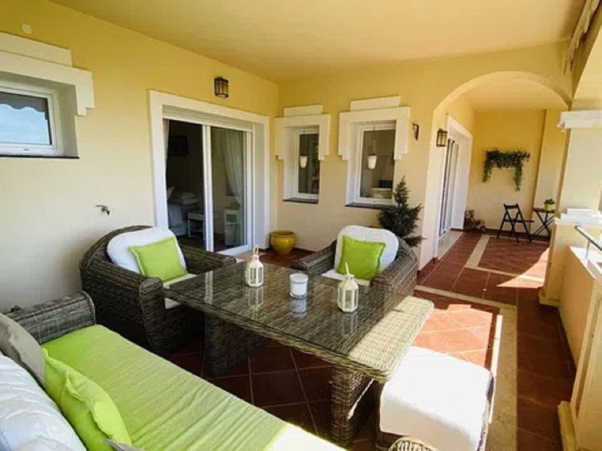 Appartement te koop in Elviria | 2 slaapkamers H5232292