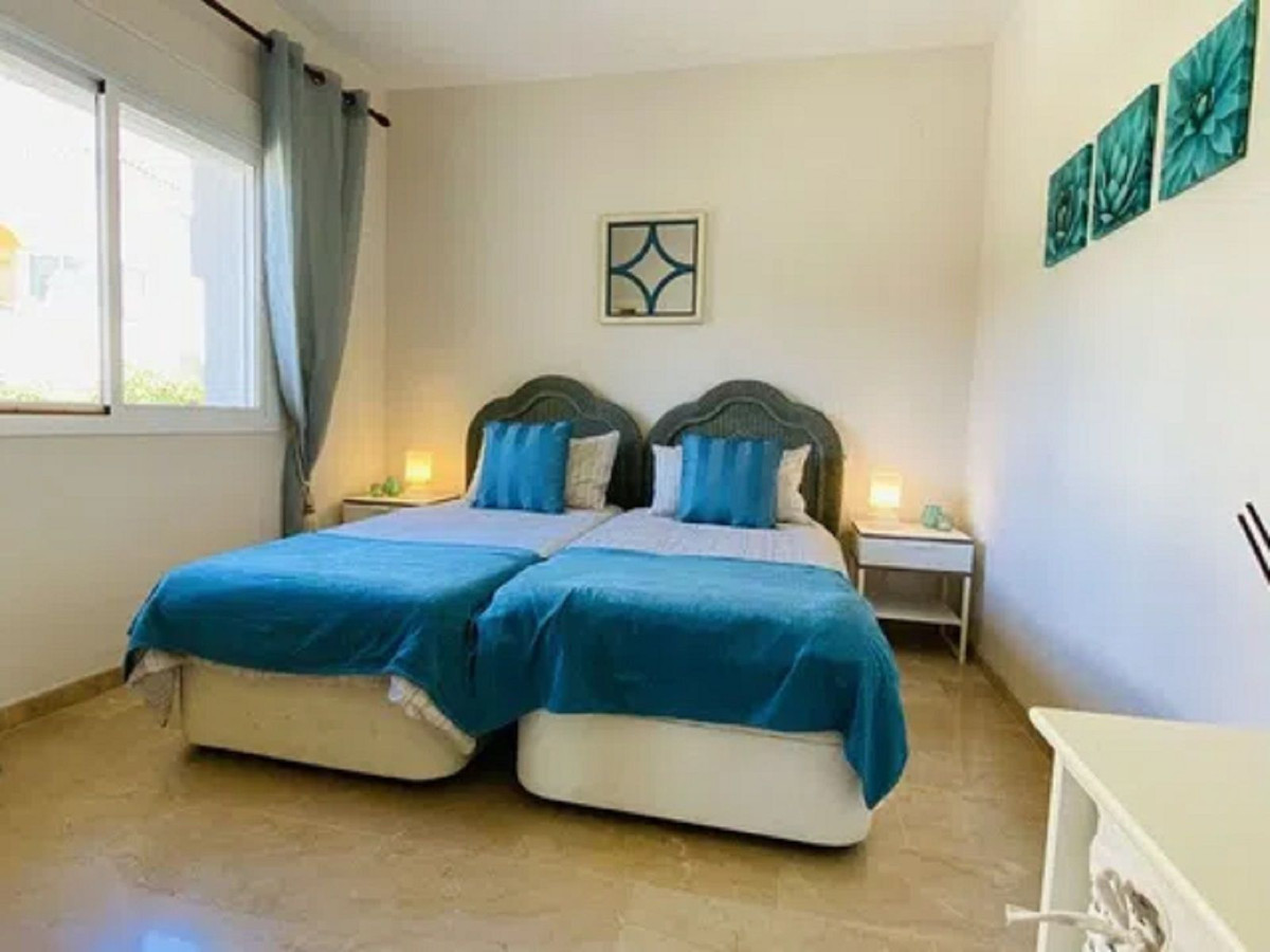 Appartement te koop in Elviria | 2 slaapkamers H5232292