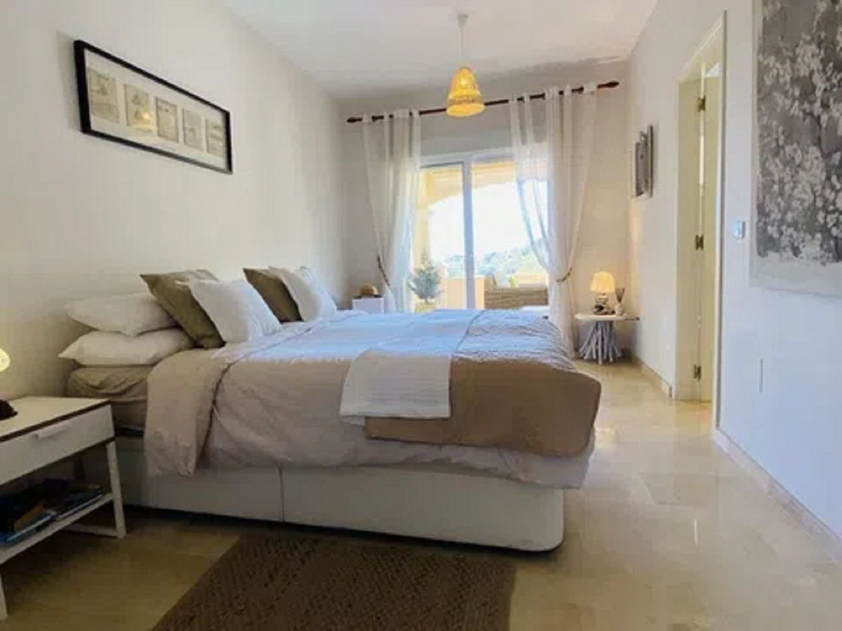 Appartement te koop in Elviria | 2 slaapkamers H5232292