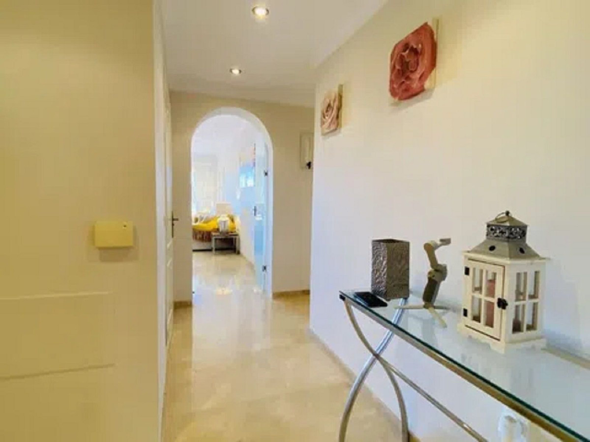 Appartement te koop in Elviria | 2 slaapkamers H5232292