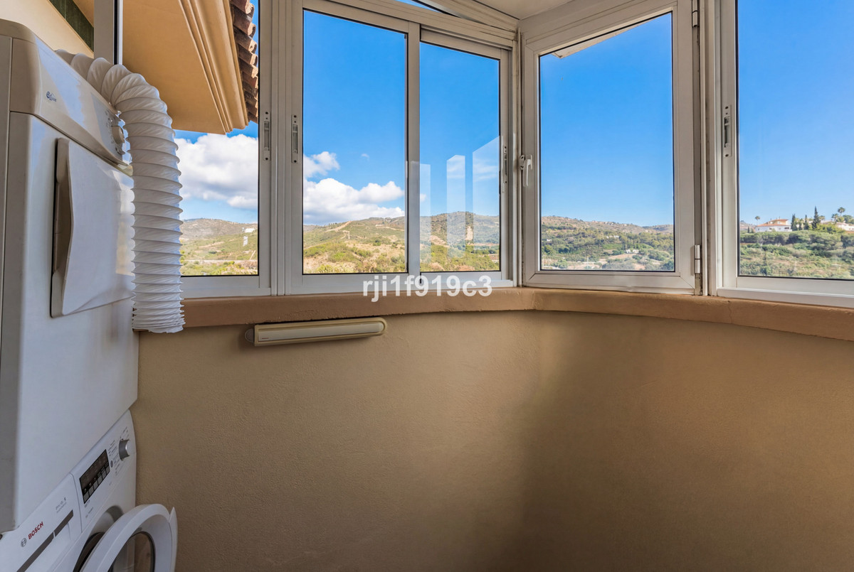 Appartement te koop in Elviria | 2 slaapkamers H5264494