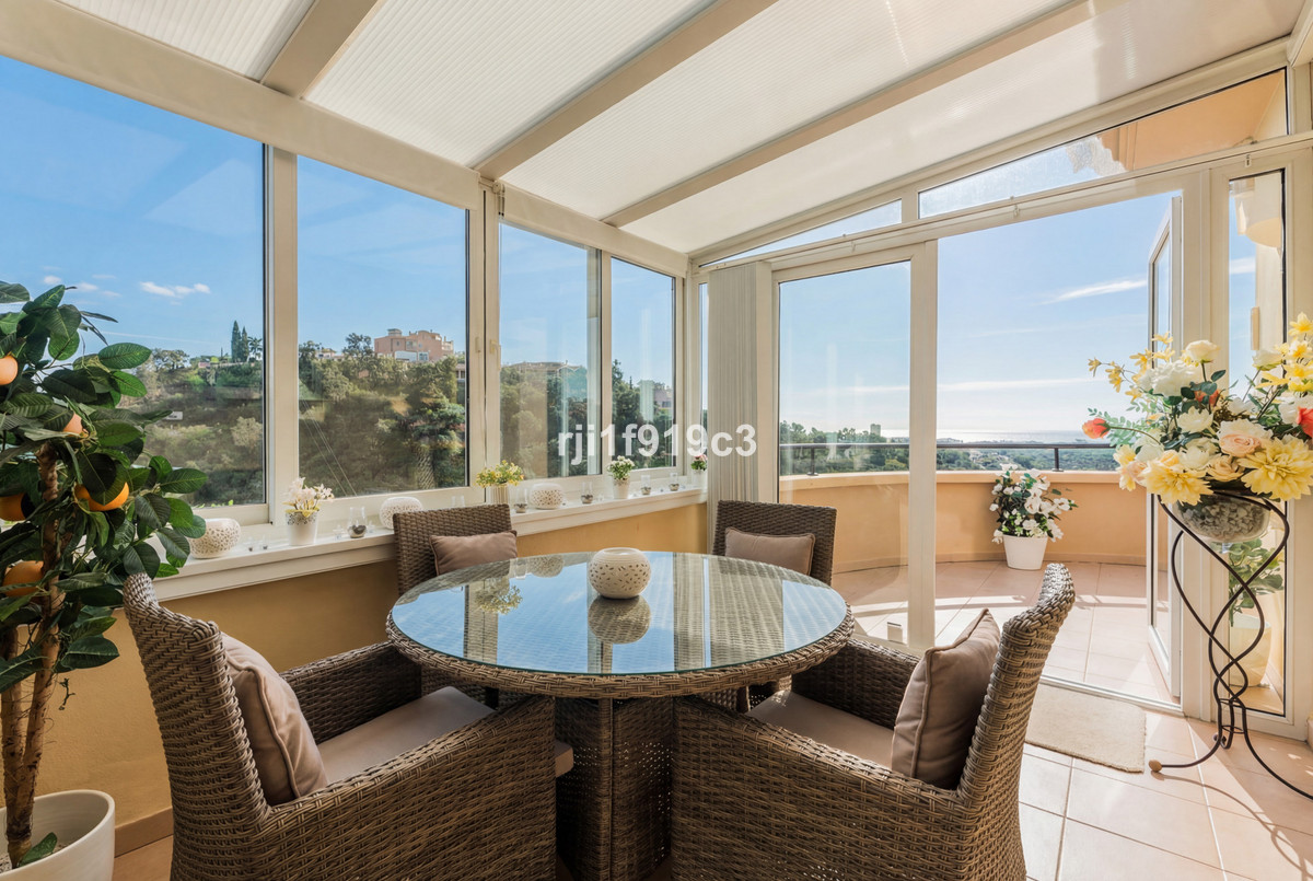 Appartement te koop in Elviria | 2 slaapkamers H5264494