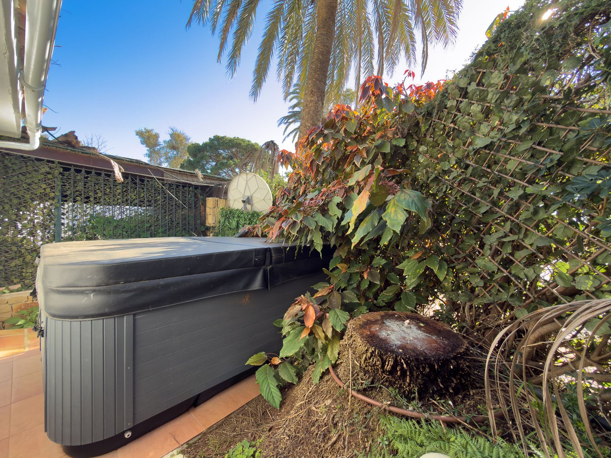 Appartement te koop in Elviria | 4 slaapkamers H5272375