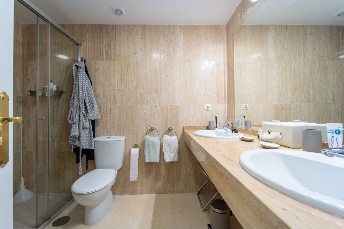 Appartement te koop in Elviria | 2 slaapkamers H5274025