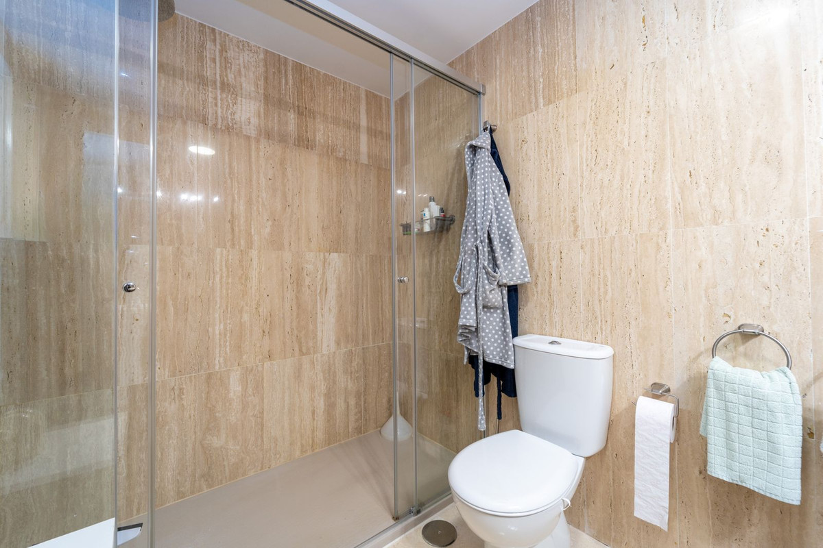 Appartement te koop in Elviria | 2 slaapkamers H5274025