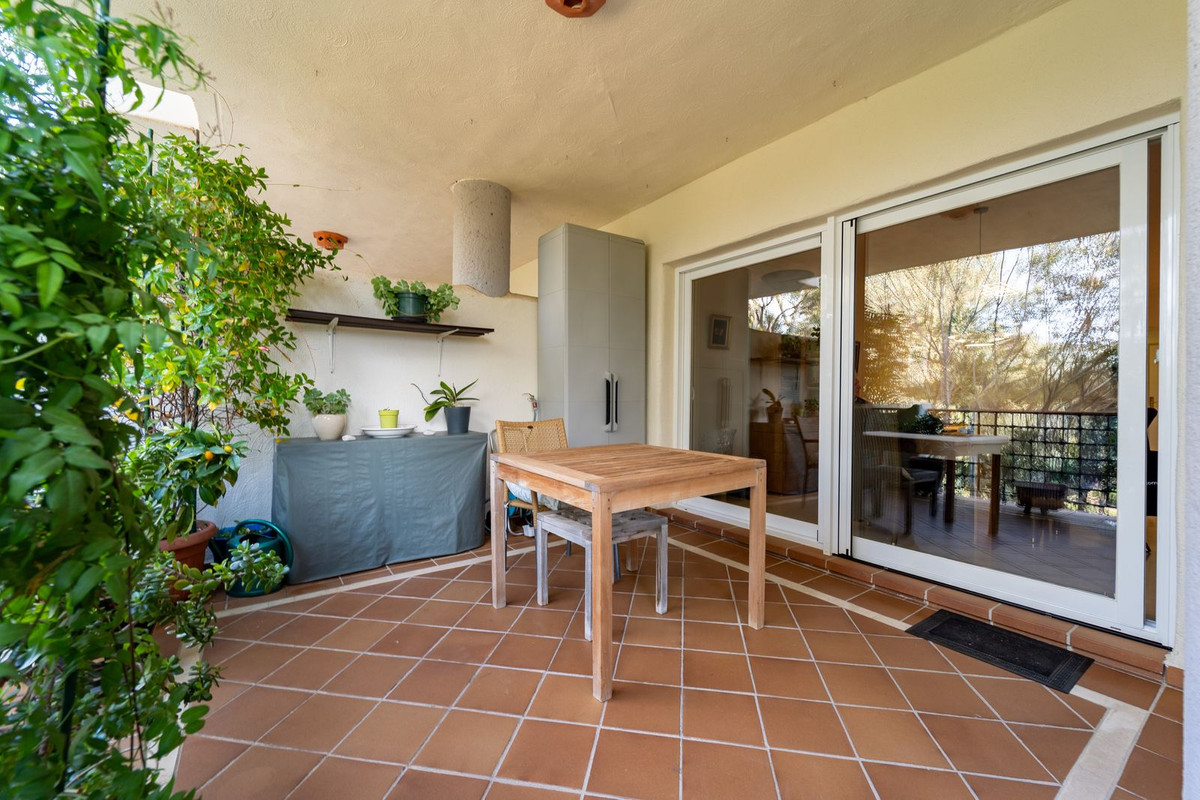 Appartement te koop in Elviria | 2 slaapkamers H5274025