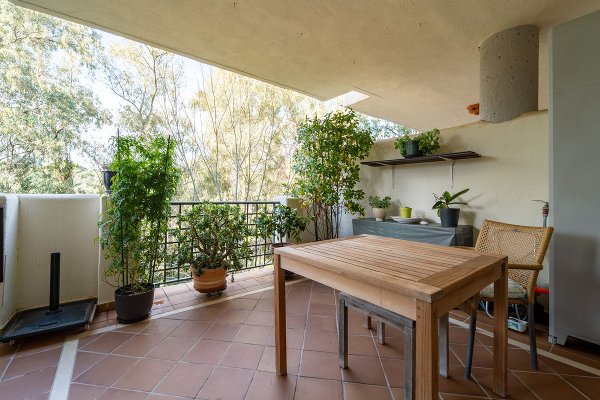 Appartement te koop in Elviria | 2 slaapkamers H5274025