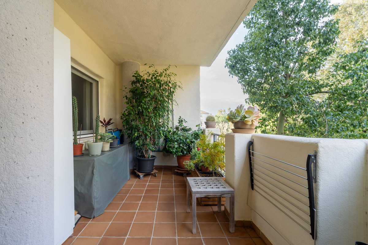 Appartement te koop in Elviria | 2 slaapkamers H5274025