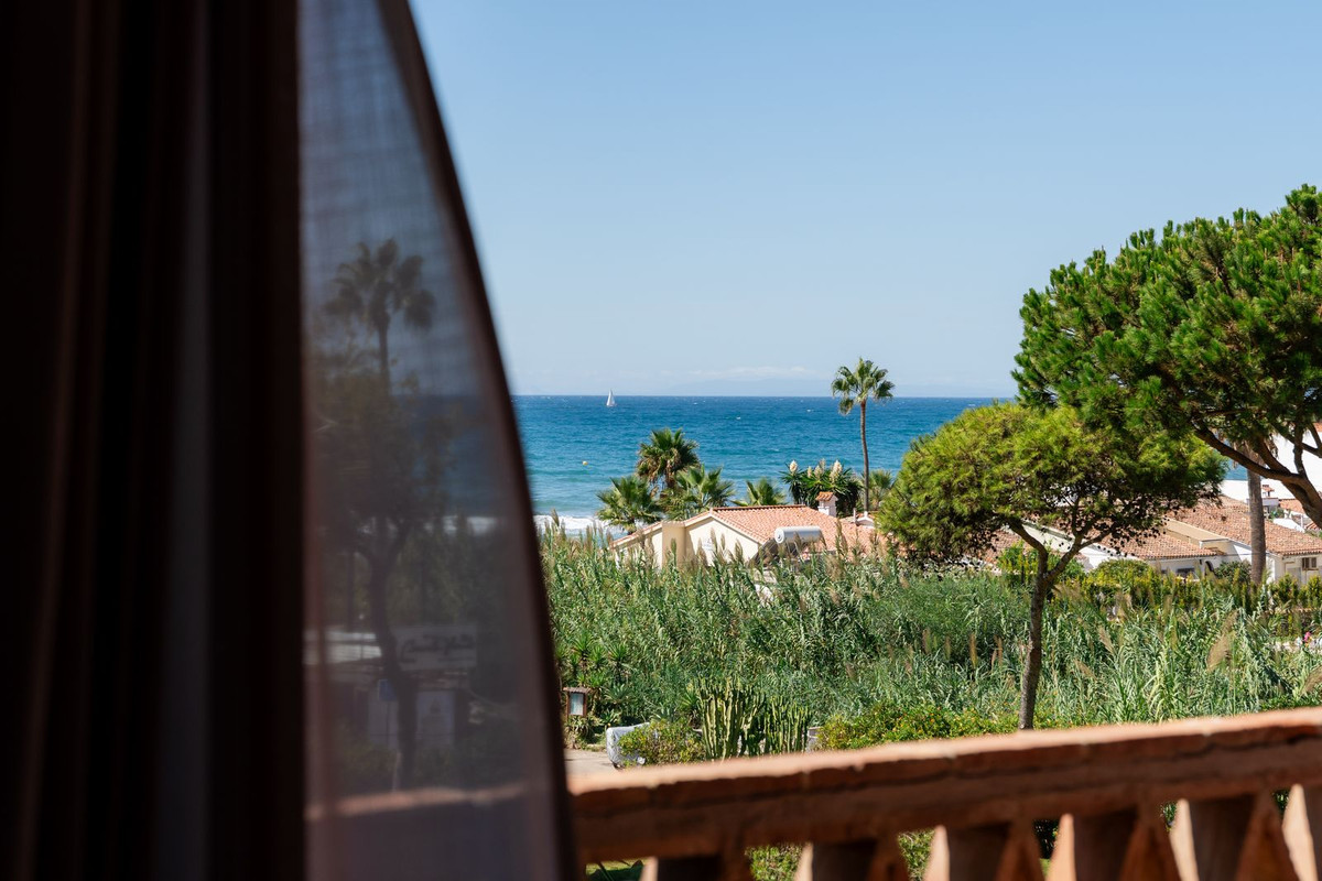 Appartement te koop in Elviria | 2 slaapkamers H5286139