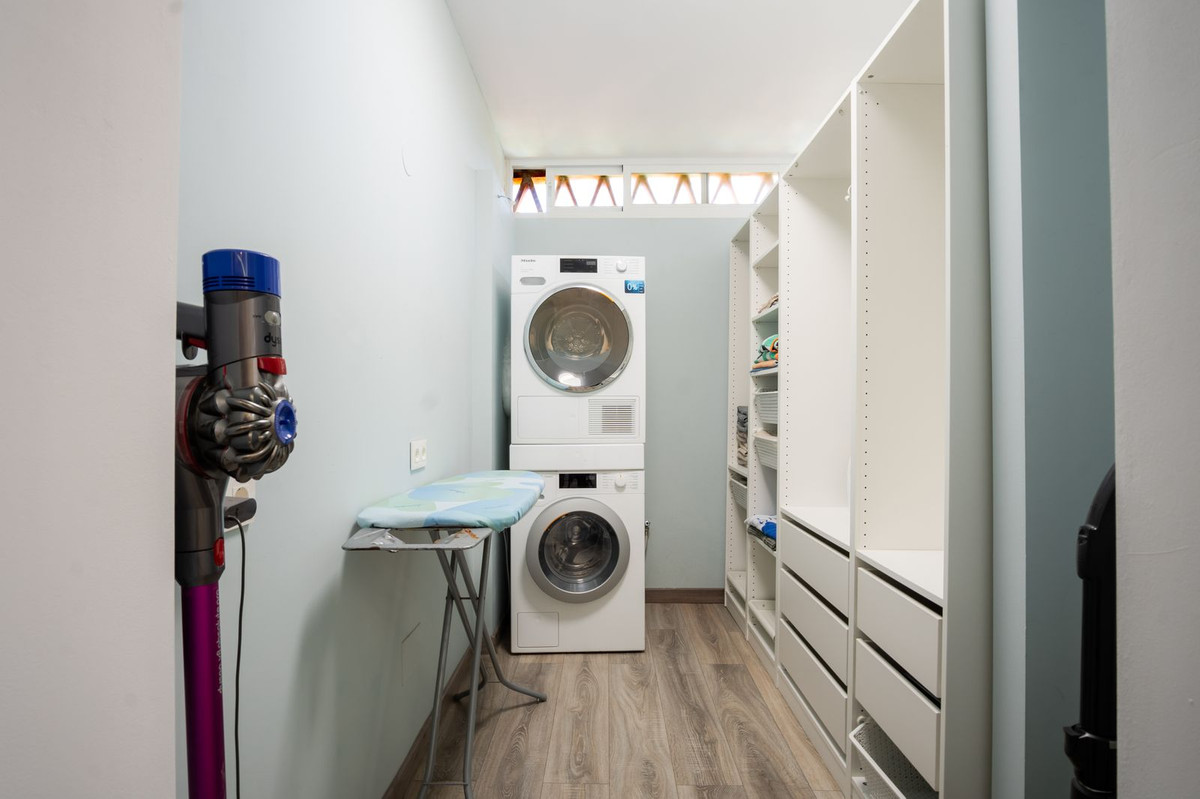 Appartement te koop in Elviria | 2 slaapkamers H5286139