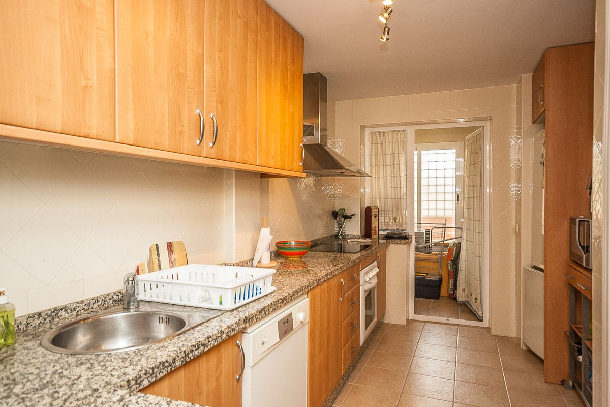 Appartement te koop in Elviria | 2 slaapkamers H5289625