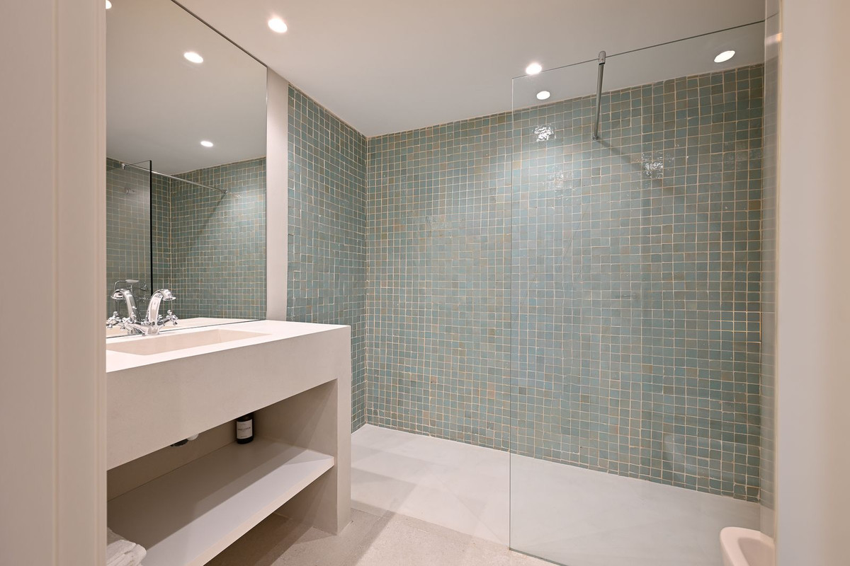 Appartement te koop in Elviria | 4 slaapkamers H5293117