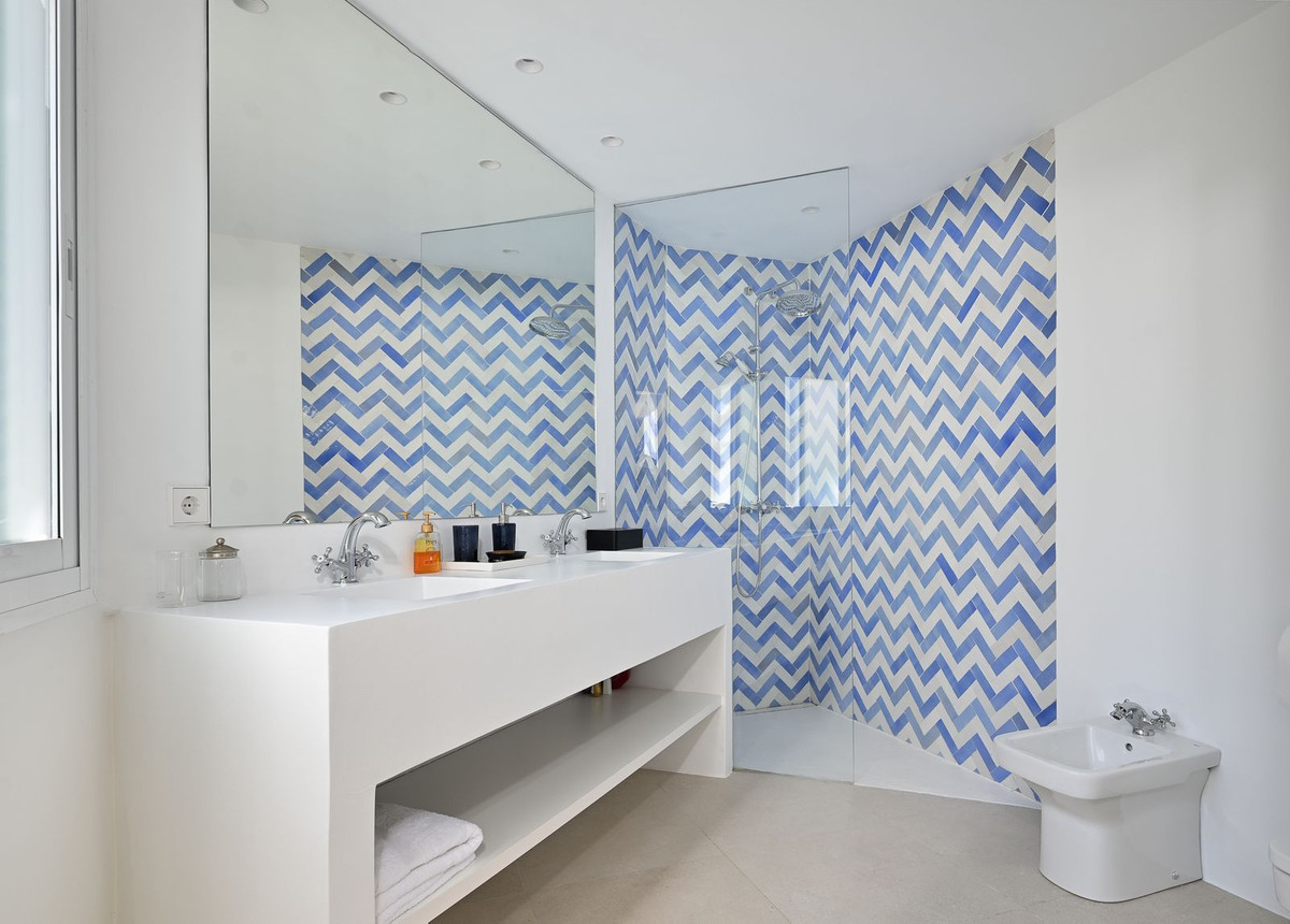 Appartement te koop in Elviria | 4 slaapkamers H5293117