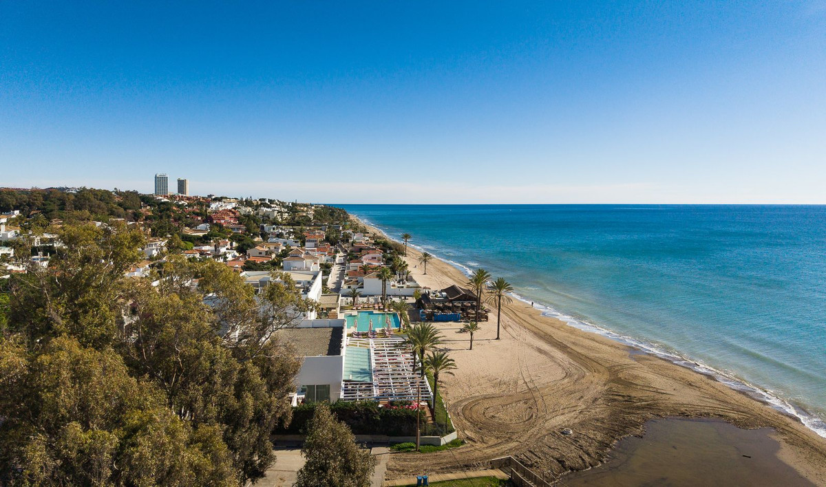 Appartement te koop in Elviria | 4 slaapkamers H5293117