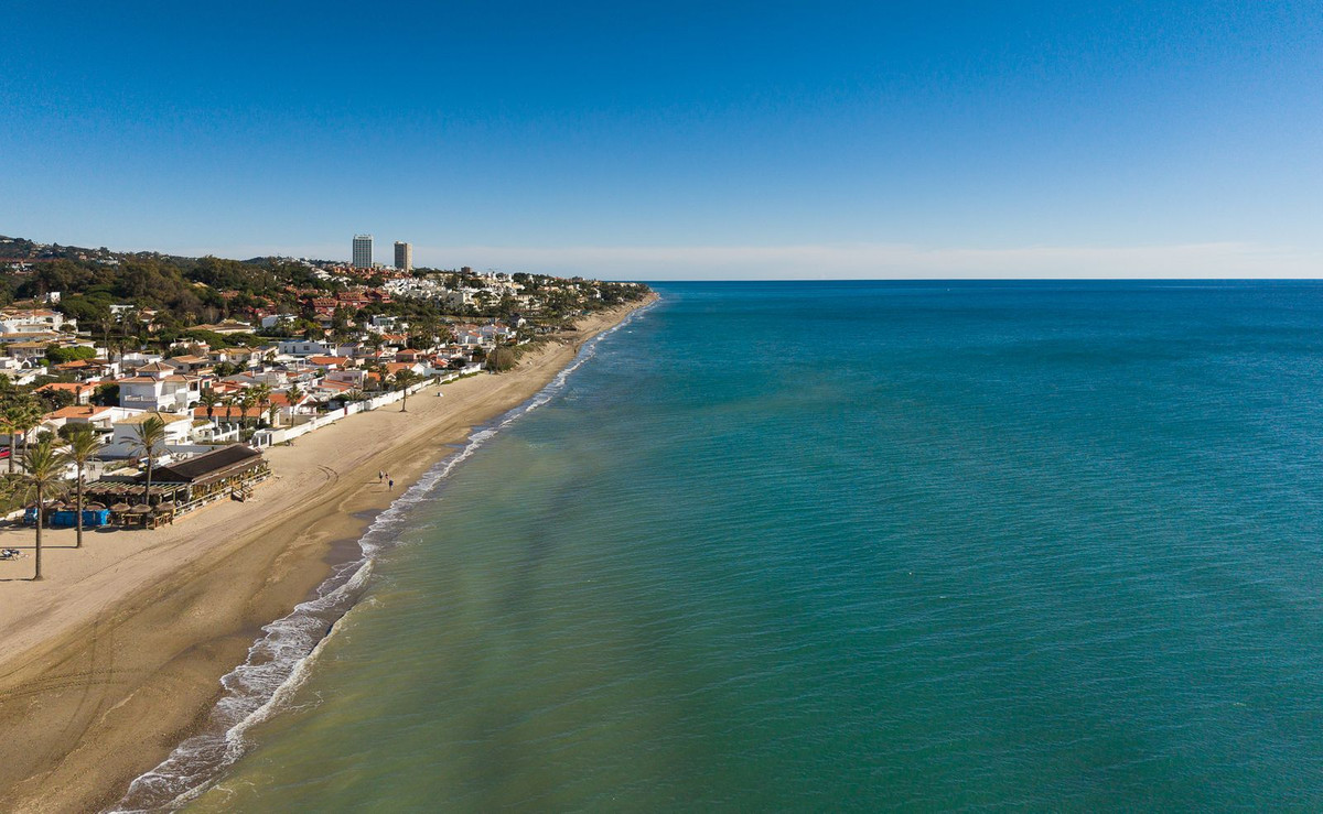 Appartement te koop in Elviria | 4 slaapkamers H5293117