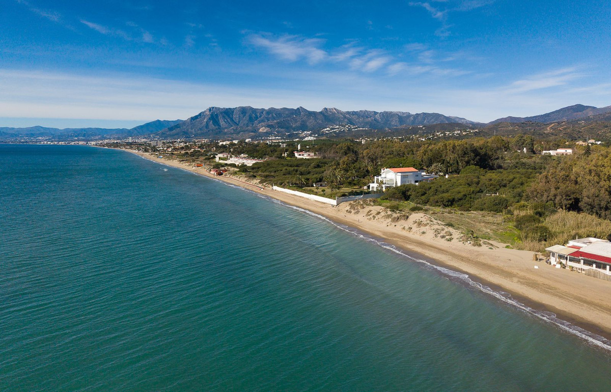 Appartement te koop in Elviria | 4 slaapkamers H5293117