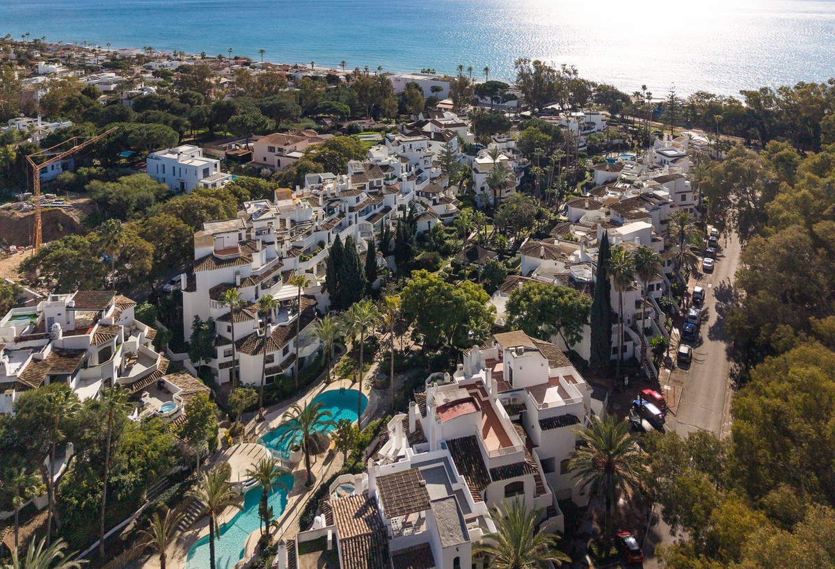 Appartement te koop in Elviria | 4 slaapkamers H5293117