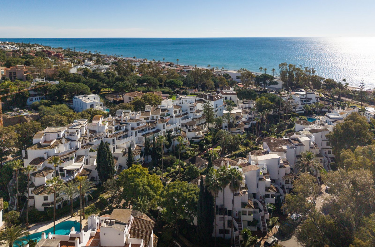 Appartement te koop in Elviria | 4 slaapkamers H5293117