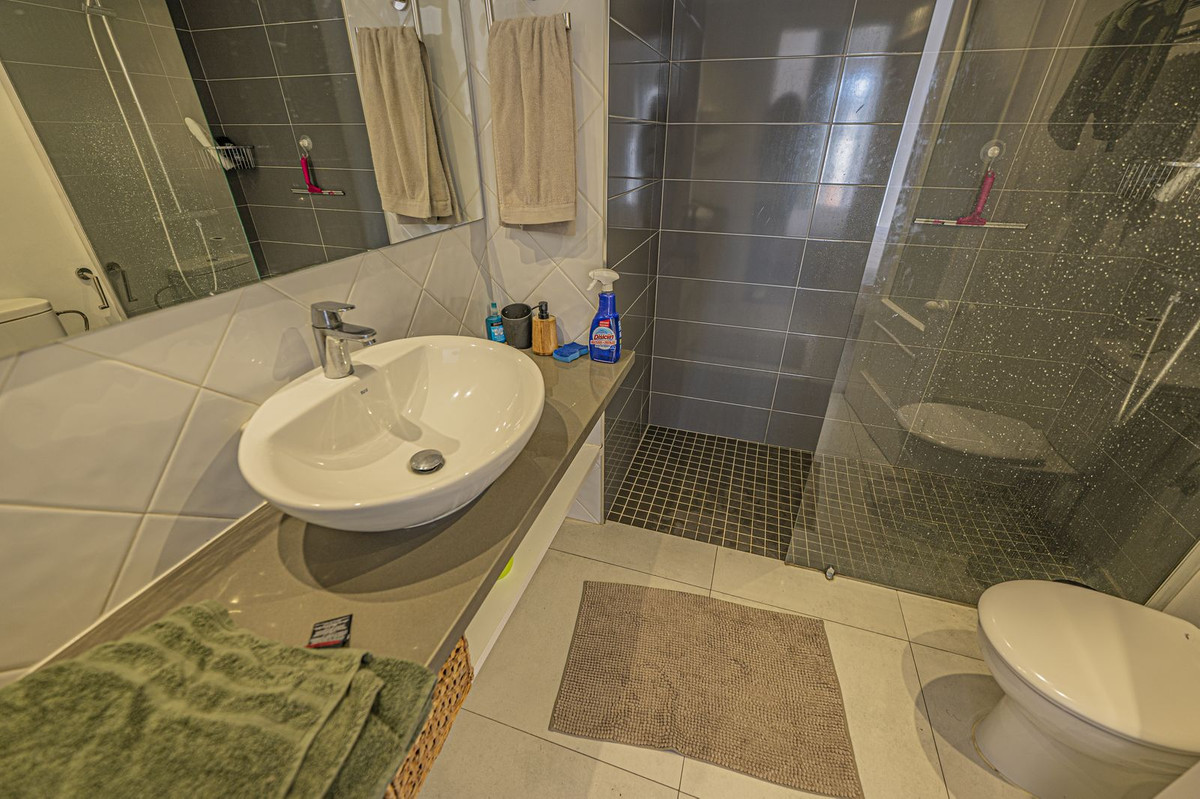 Appartement te koop in Elviria | 2 slaapkamers H5305678