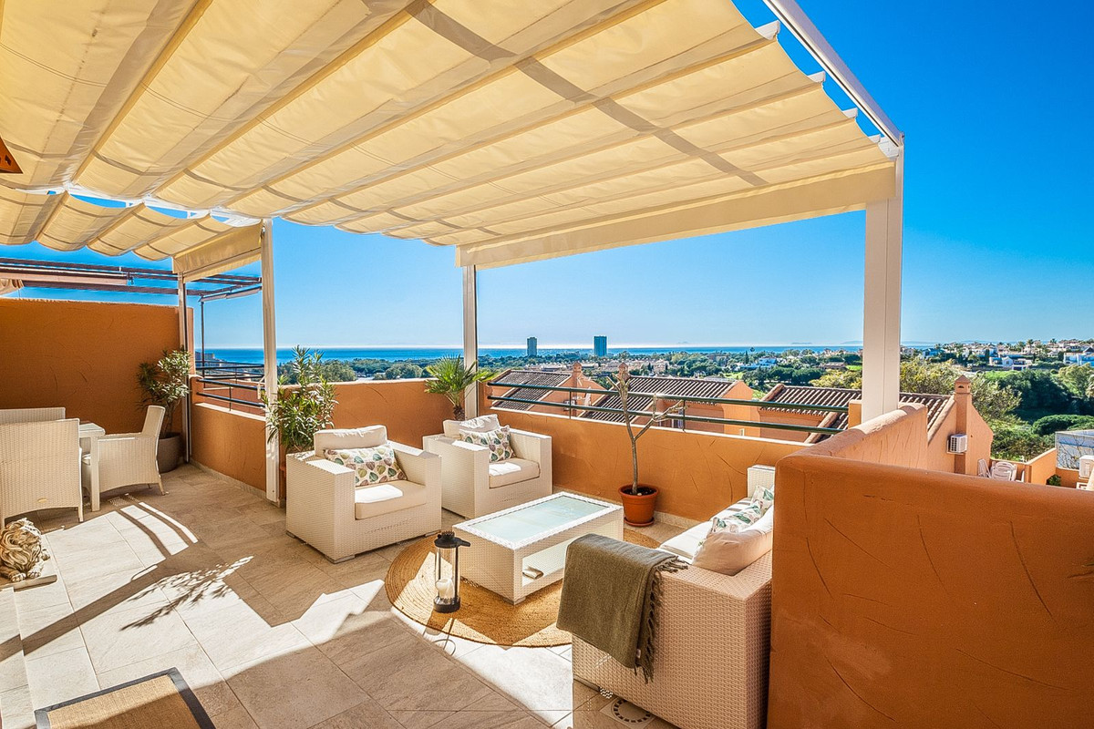Penthouse te koop in Elviria | 2 slaapkamers H5308120