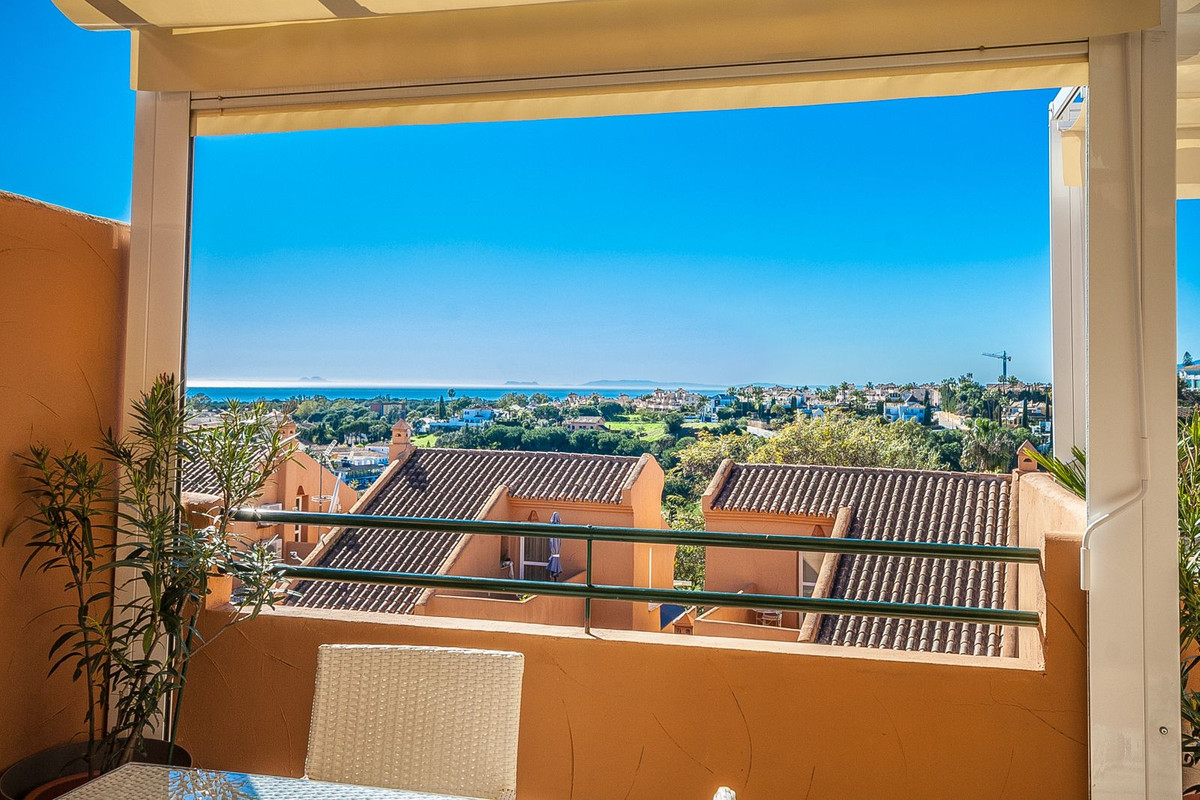 Penthouse te koop in Elviria | 2 slaapkamers H5308120
