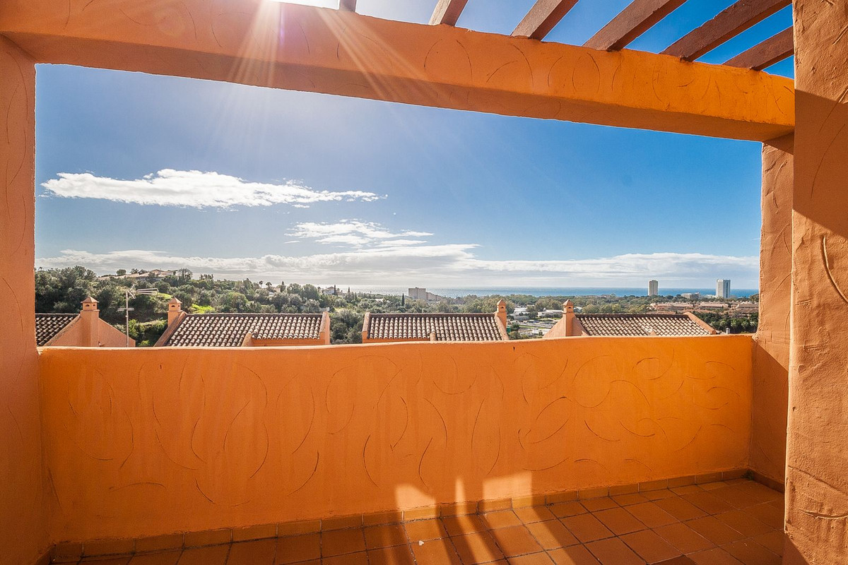 Penthouse te koop in Elviria | 2 slaapkamers H5308147