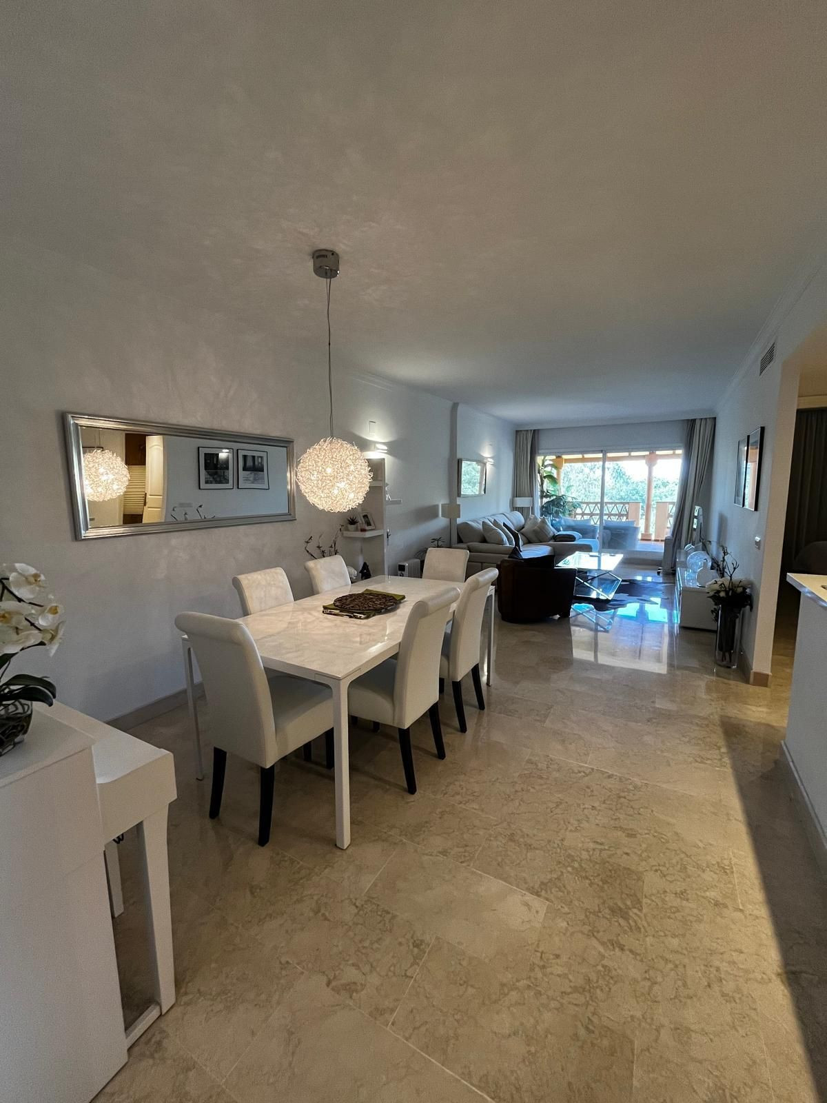 Appartement te koop in Elviria | 2 slaapkamers H5314390