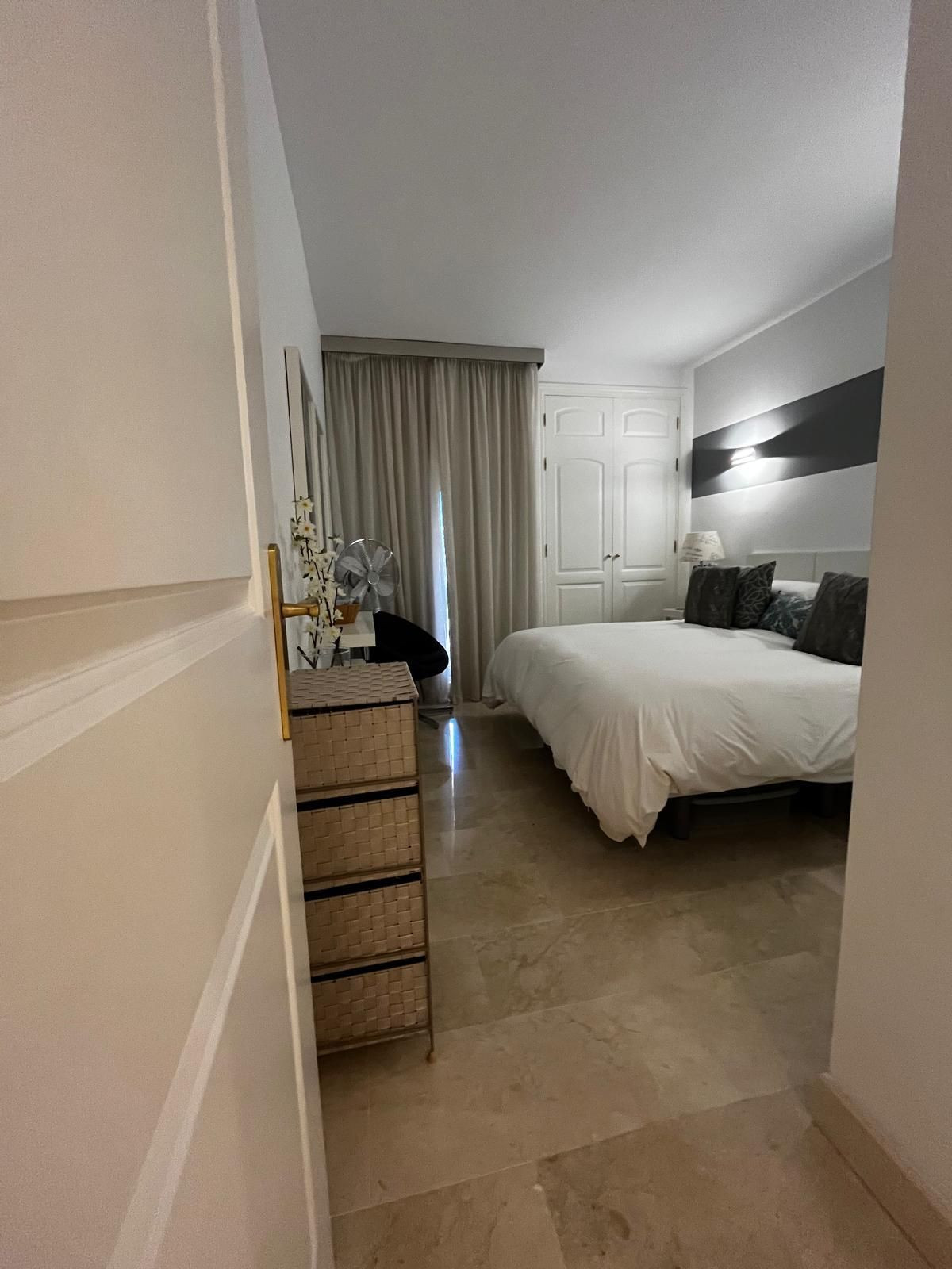 Appartement te koop in Elviria | 2 slaapkamers H5314390