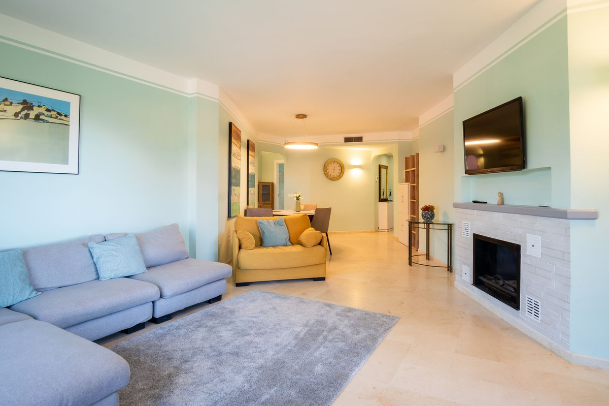 Appartement te koop in Elviria | 2 slaapkamers H5314867