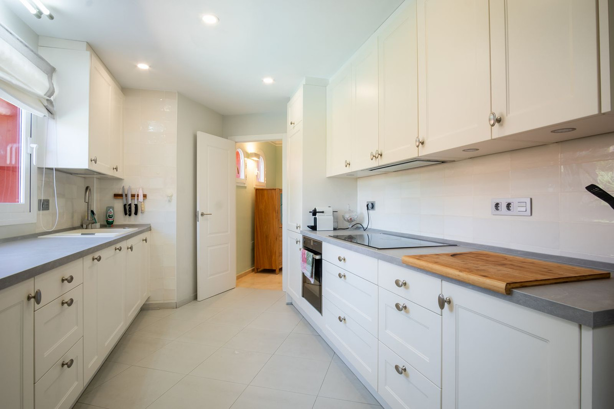 Appartement te koop in Elviria | 2 slaapkamers H5314867