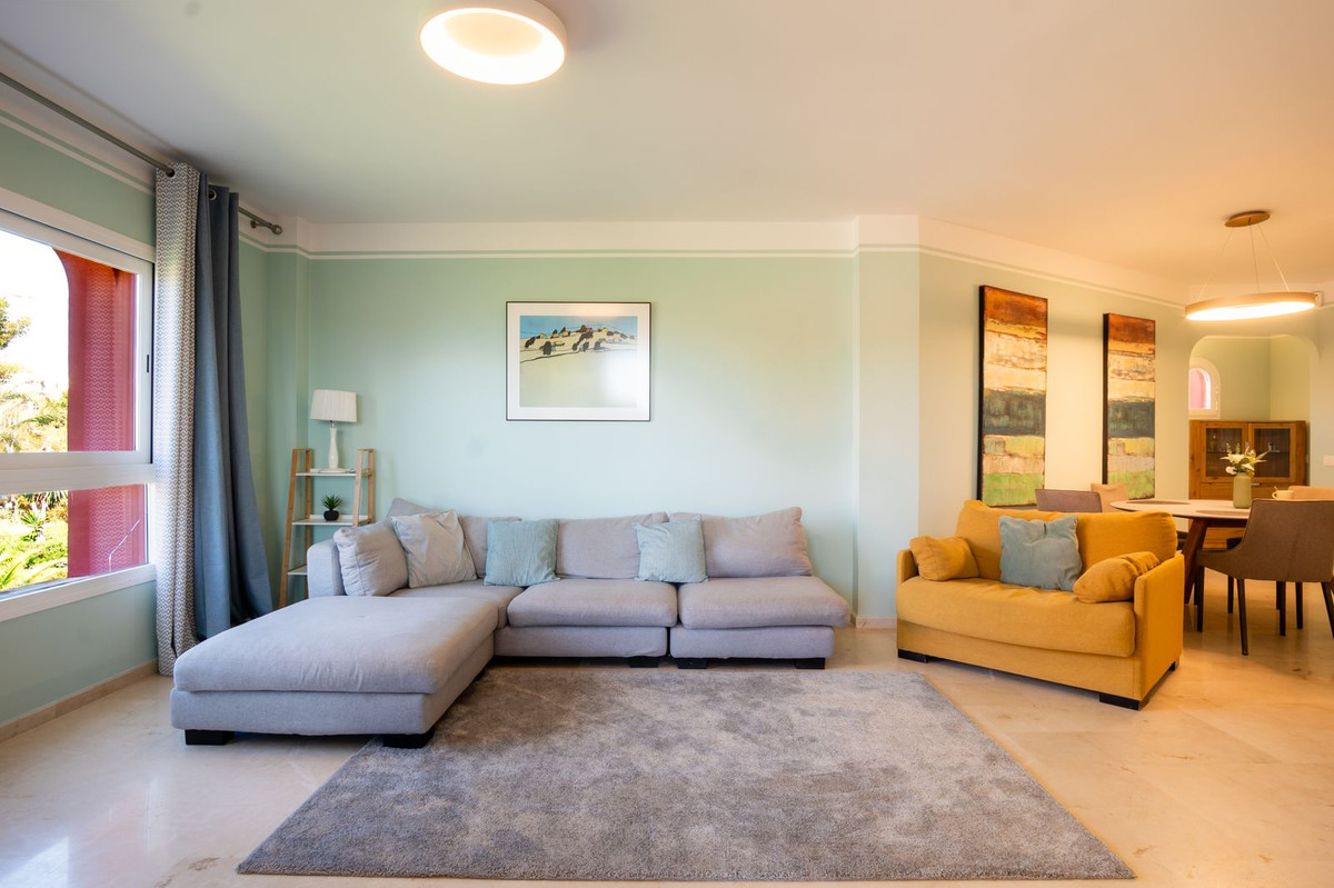 Appartement te koop in Elviria | 2 slaapkamers H5314867