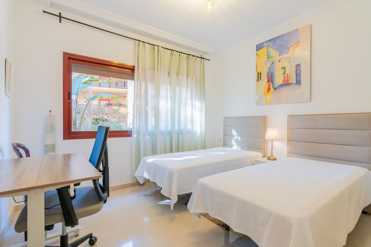 Appartement te koop in Elviria | 3 slaapkamers H5315203