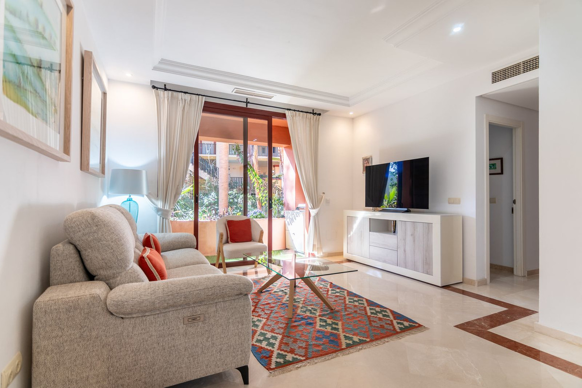 Appartement te koop in Elviria | 3 slaapkamers H5315203