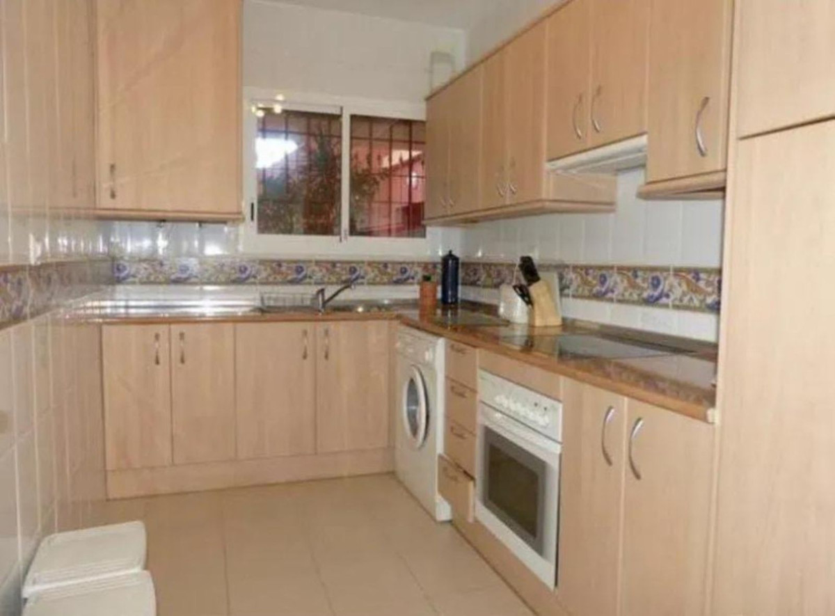 Appartement te koop in Elviria | 2 slaapkamers H5317378