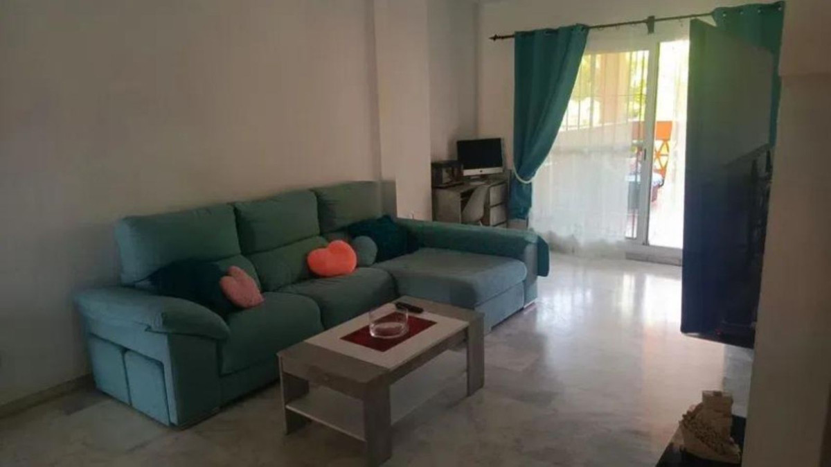 Appartement te koop in Elviria | 2 slaapkamers H5317378