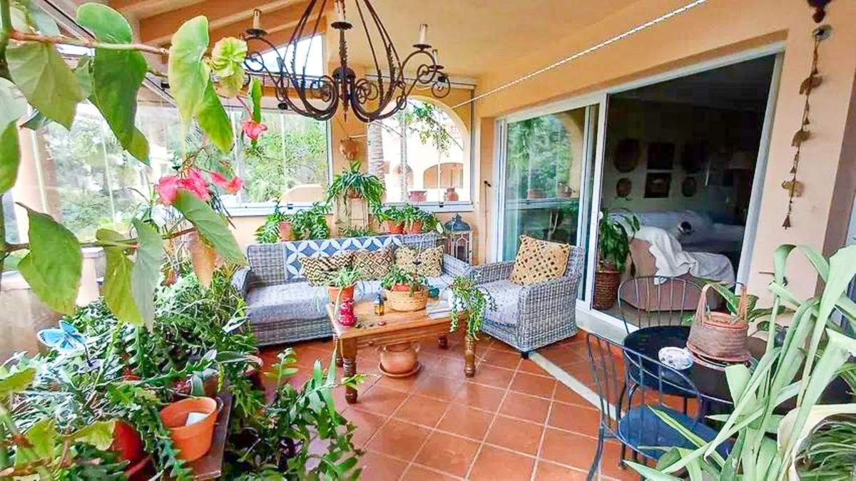 Appartement te koop in Elviria | 2 slaapkamers H5317684