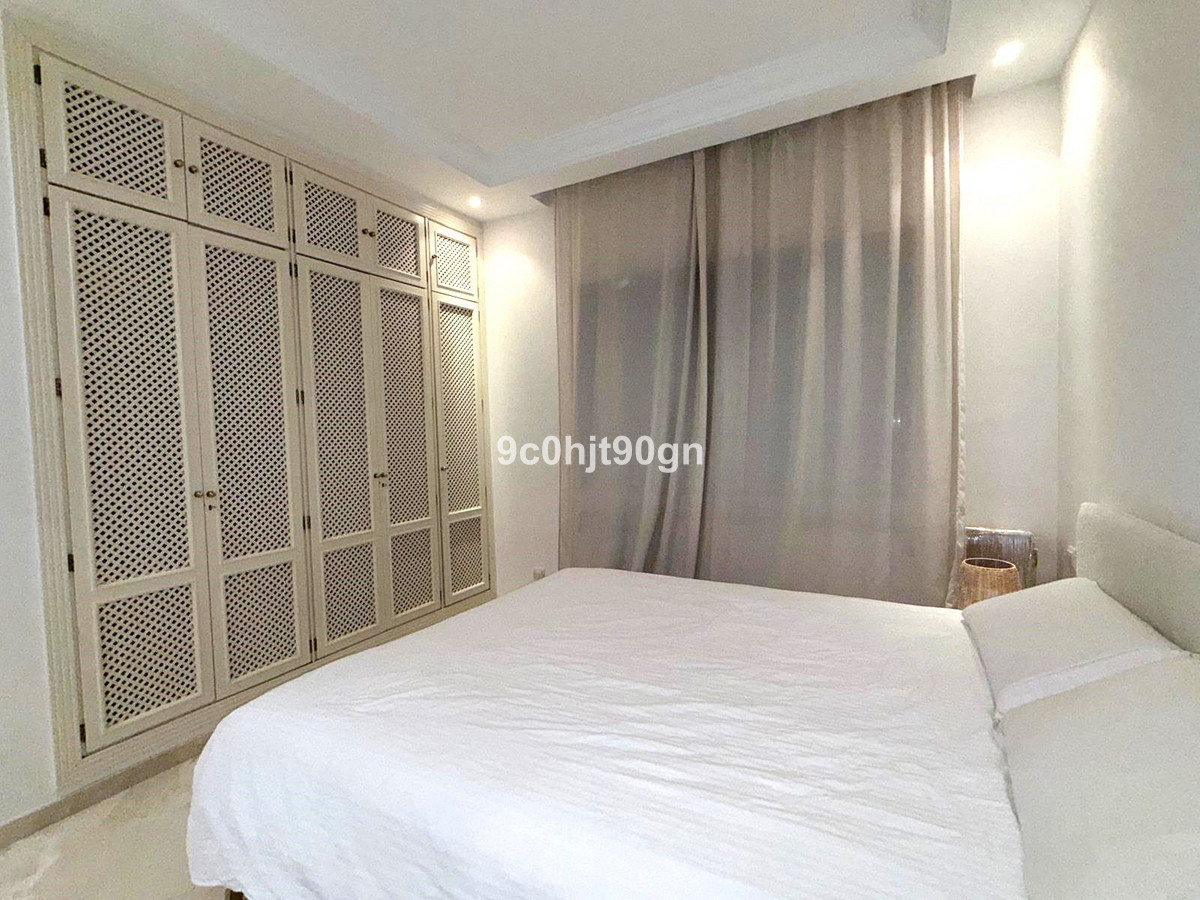 Appartement te koop in Elviria | 3 slaapkamers H5324560