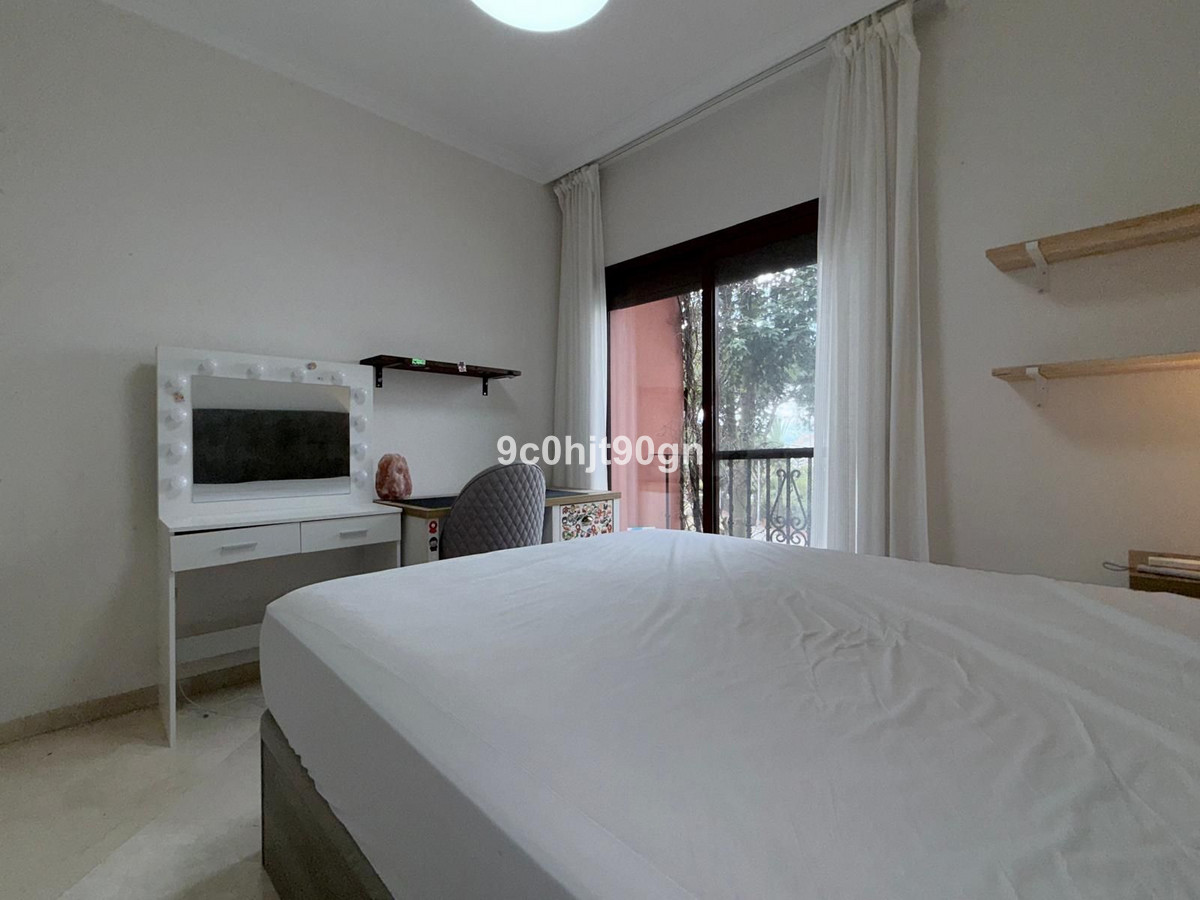 Appartement te koop in Elviria | 3 slaapkamers H5324560