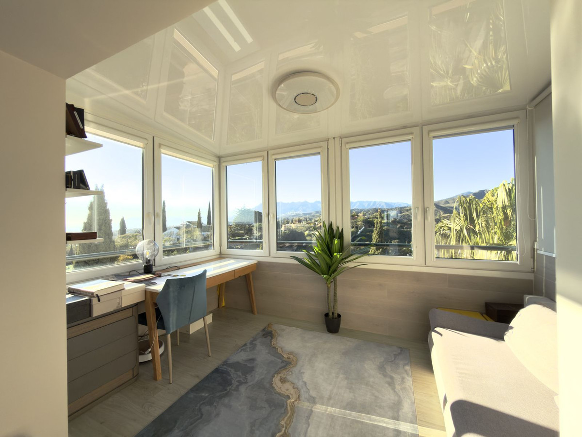 Penthouse te koop in Elviria | 3 slaapkamers H5324641