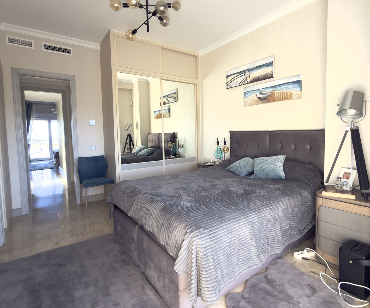 Penthouse te koop in Elviria | 3 slaapkamers H5324641
