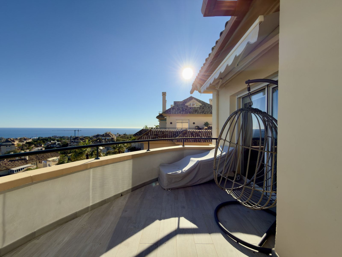 Penthouse te koop in Elviria | 3 slaapkamers H5324641