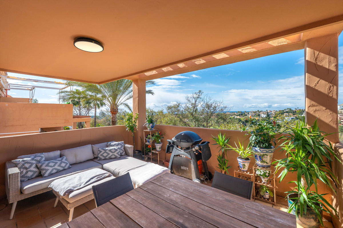 Appartement te koop in Elviria | 2 slaapkamers H5324800