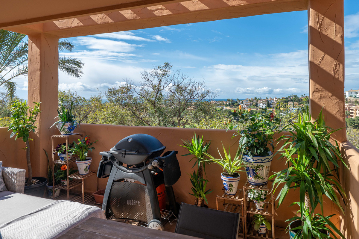 Appartement te koop in Elviria | 2 slaapkamers H5324800