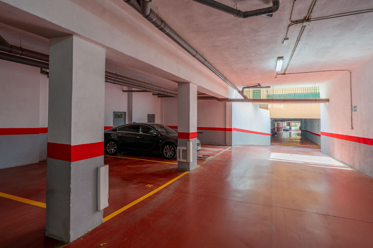 Appartement te koop in Elviria | 2 slaapkamers H5324800